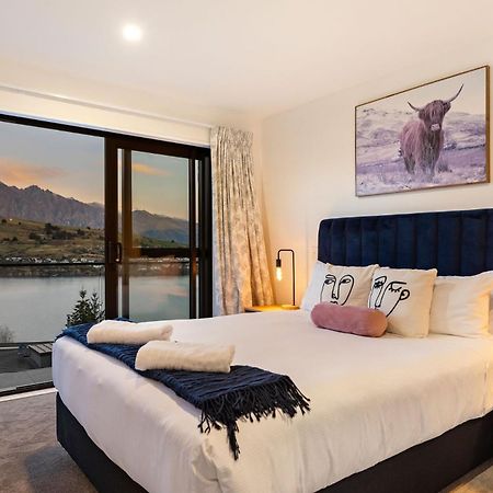 Villa St Matthews Views Cecil à Queenstown Extérieur photo
