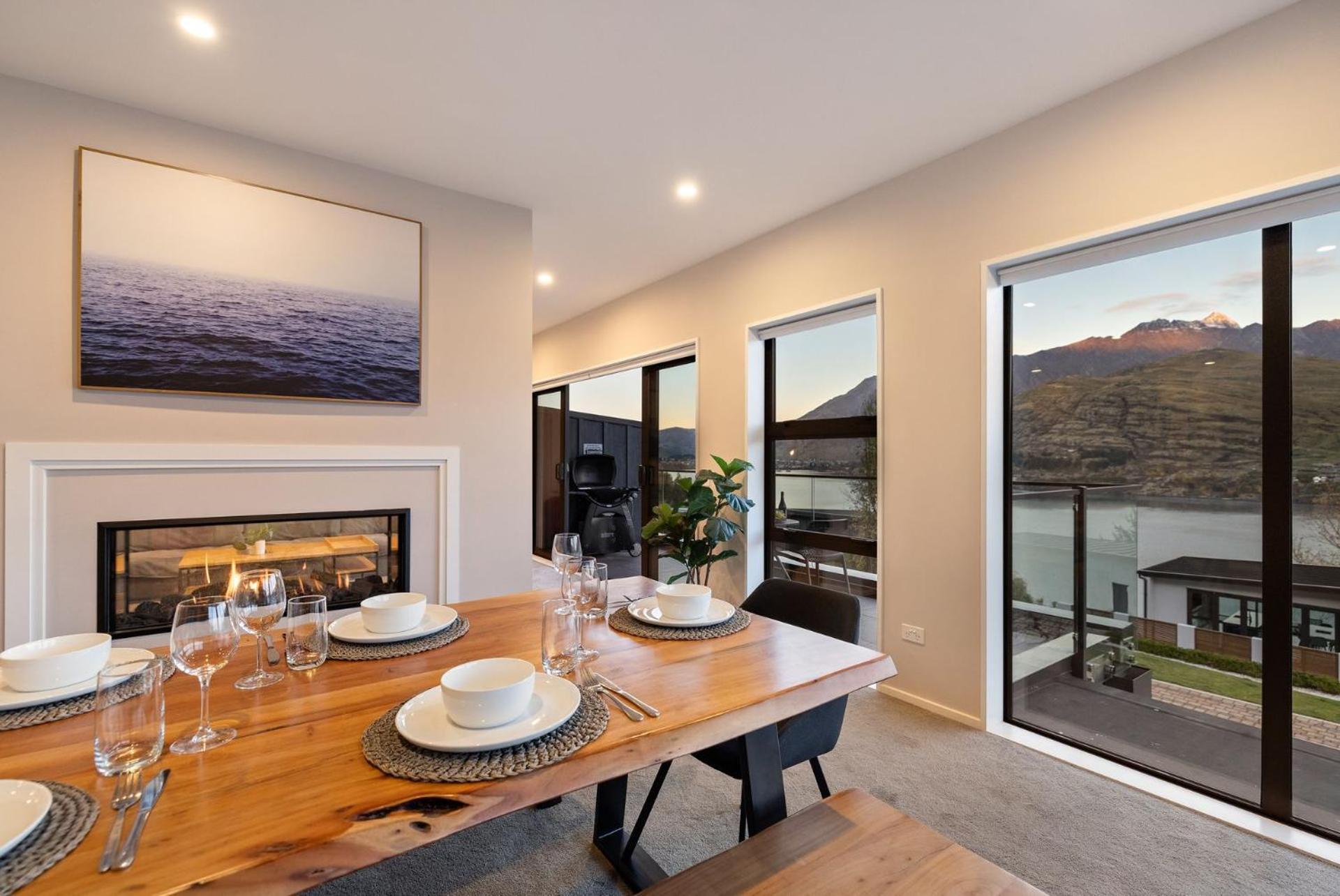 Villa St Matthews Views Cecil à Queenstown Extérieur photo